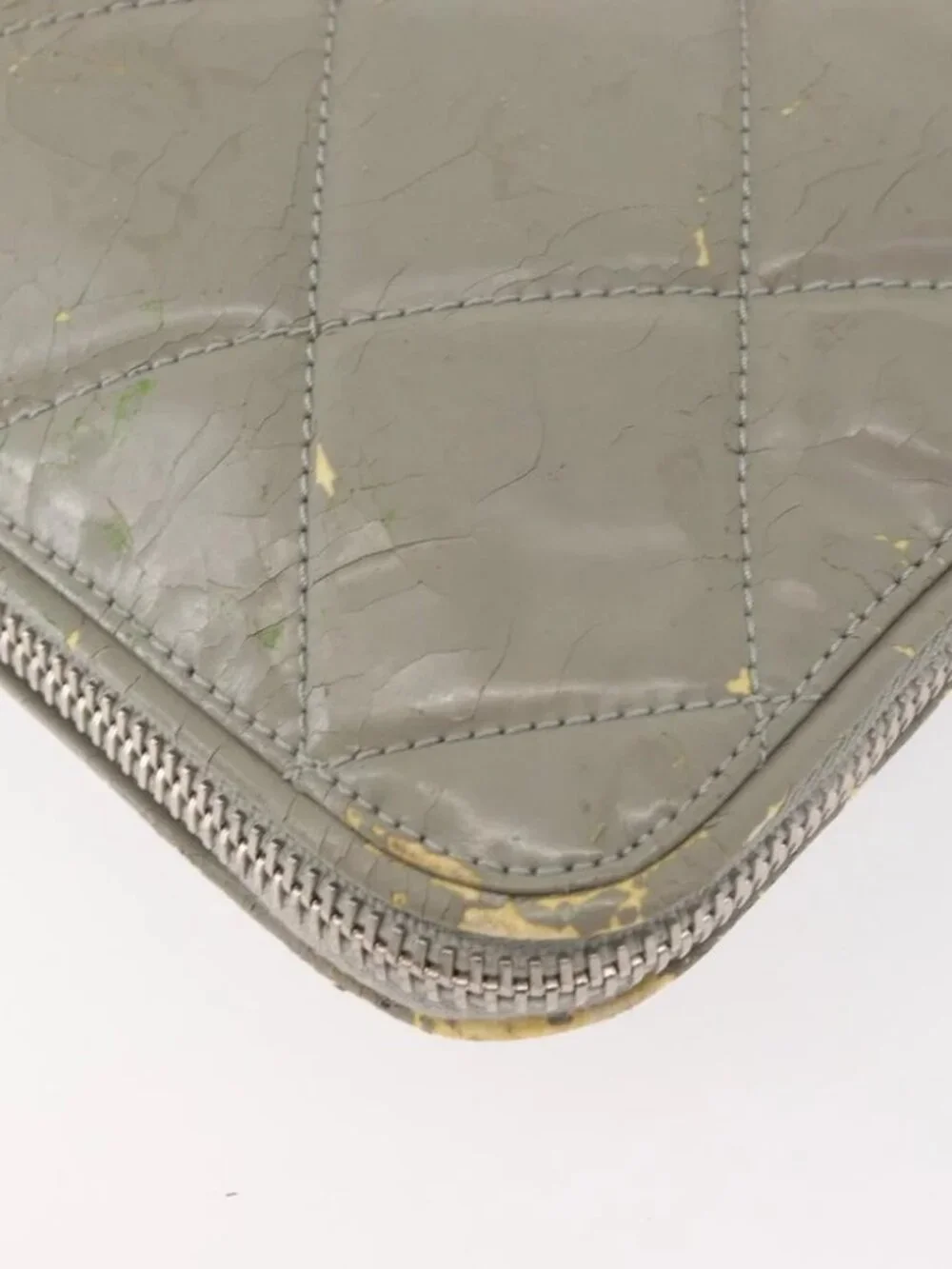 CHANEL Tote Bag Patent leather Gray CC Auth bs22950